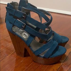 Guess shoes